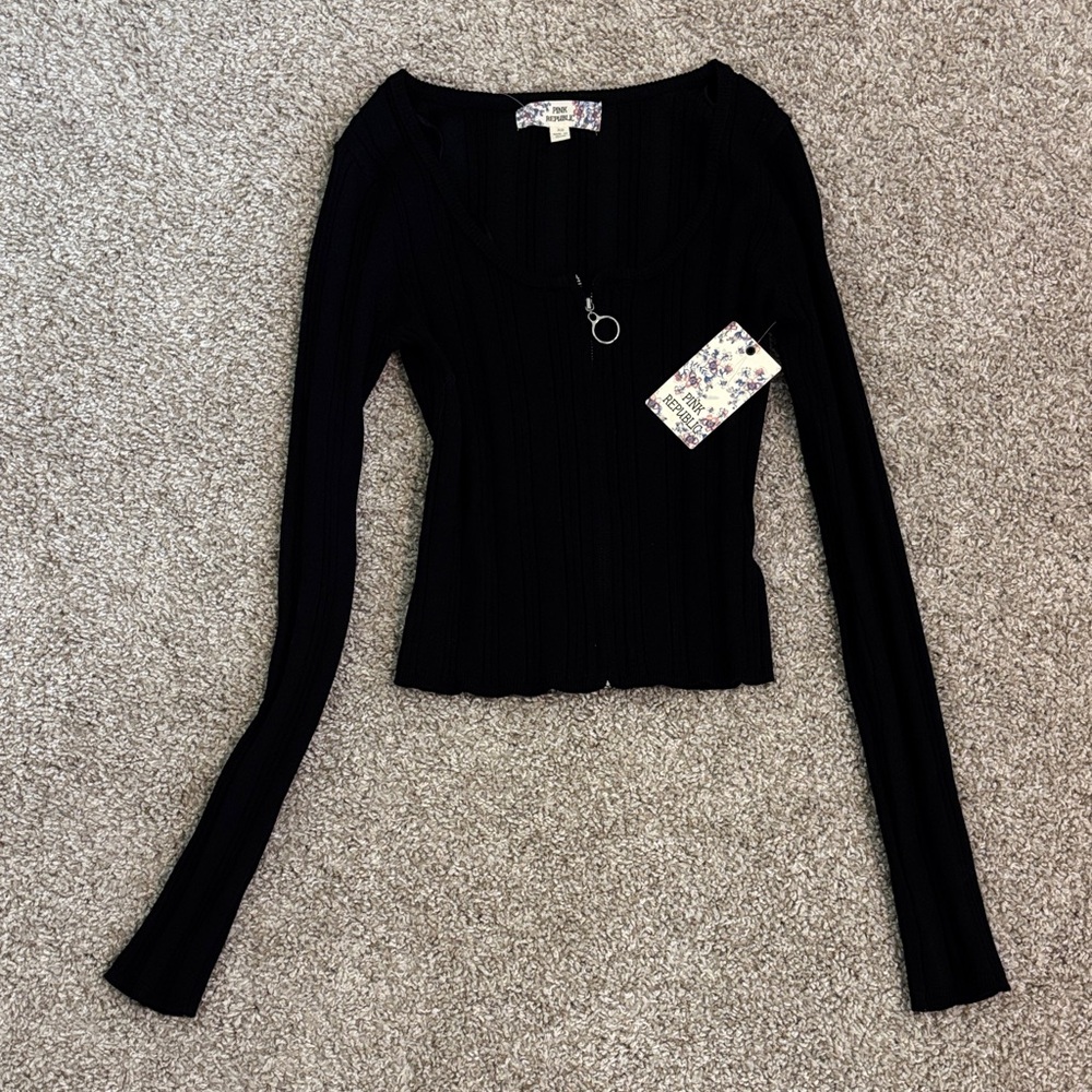 Pink Republic Black Ribbed Long Sleeve Blouse